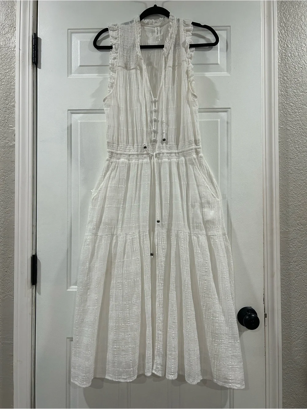 Kivari Serena Shirred Cotton Midi Dress In White - Picture 1 of 11